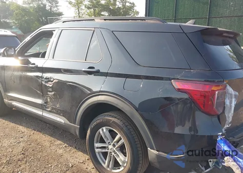 2022 Ford Explorer Xlt из США, поврежденный, VIN 1FMSK8DHXNGB27110